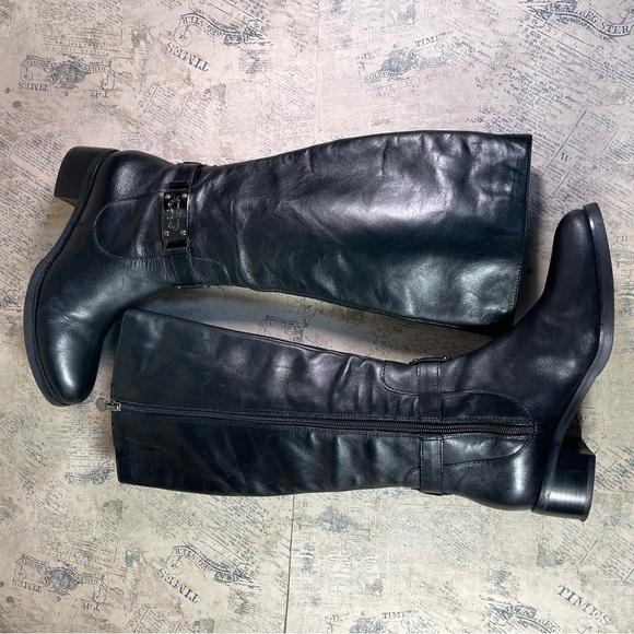 Etienne Aigner Crete black leather boots - Picture 9 of 15